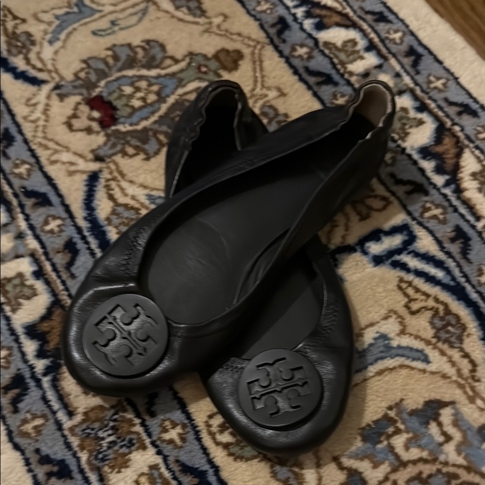 Tory Burch Minnie Flats